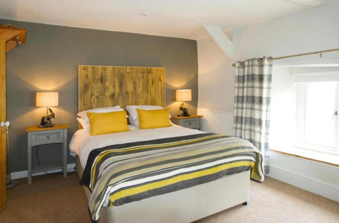 Hunters Lodge Inn Totnes Dış mekan fotoğraf
